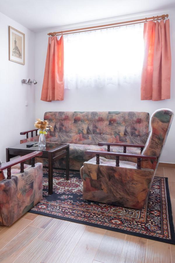 Alton Garni Hotel Ческе-Будеёвице Экстерьер фото