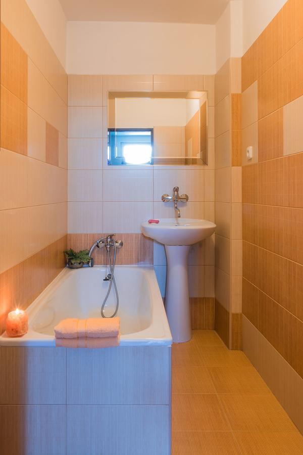 Alton Garni Hotel Ческе-Будеёвице Экстерьер фото
